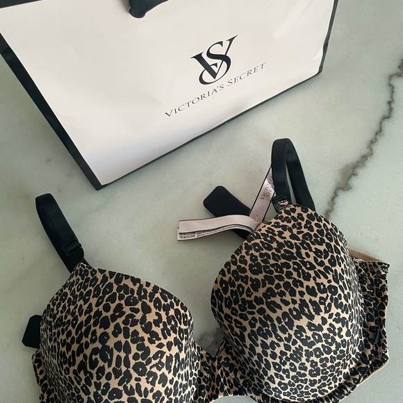 NWT Victoria's Secret 34d black leopard print underwire lightly lined bra - Picture 11 of 12